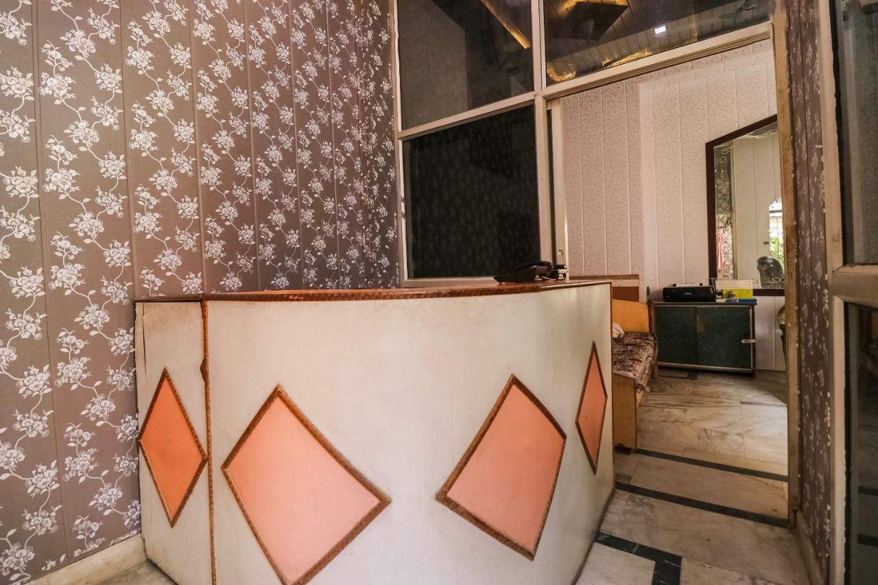 Spot On 65416 Hotel Classic Lucknow Eksteriør billede
